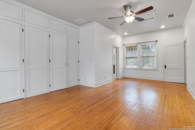 211 lindell, San Antonio, TX 78212