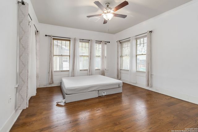 211 lindell, San Antonio, TX 78212