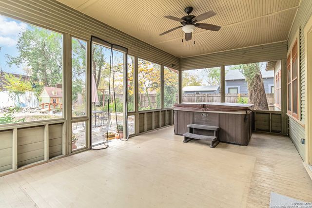 211 lindell, San Antonio, TX 78212