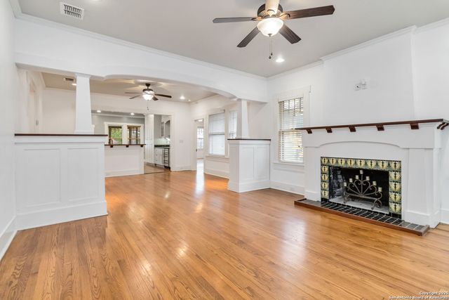 211 lindell, San Antonio, TX 78212