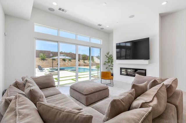 32213 Daybrook Ter, Temecula, CA 92591