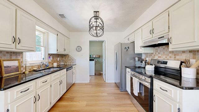 45 Lee Road 0996, Phenix City, AL 36867