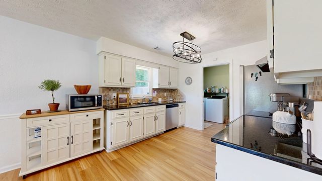 45 Lee Road 0996, Phenix City, AL 36867