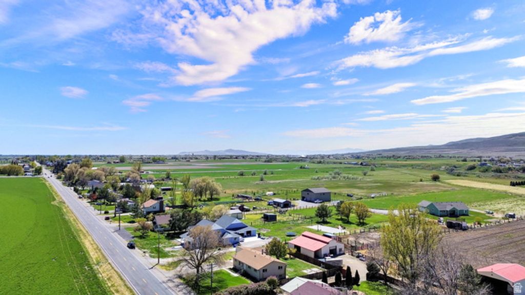 Image 31 of property listing at 15495 N 4400 W, Garland, UT 84312