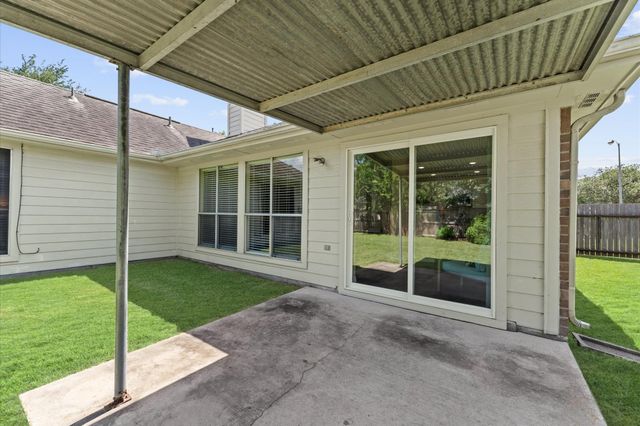 6318 Pleasant Stream Drive, Katy, TX 77449