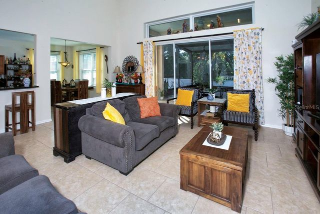 208 36TH STREET NE, Bradenton, FL 34208