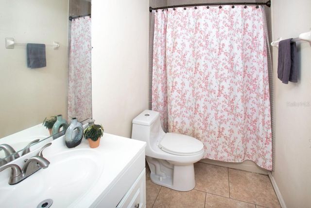 208 36TH STREET NE, Bradenton, FL 34208