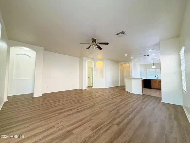 15 S 119th Avenue, Avondale, AZ 85323