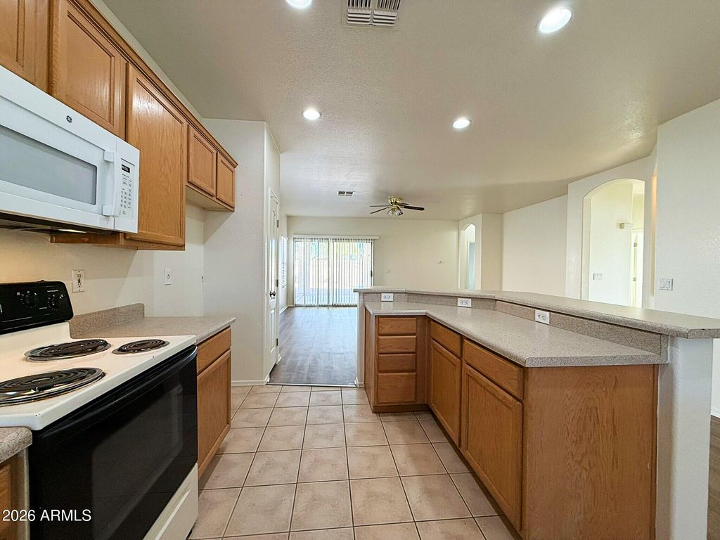 15 S 119th Avenue, Avondale, AZ 85323 — photo 5