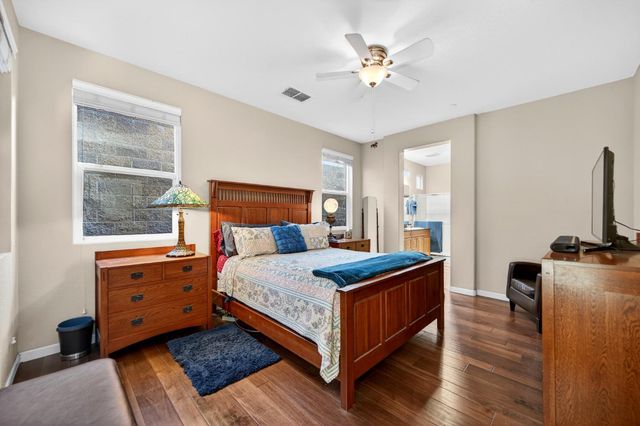 9763 Dartwell Way, Sacramento, CA 95829