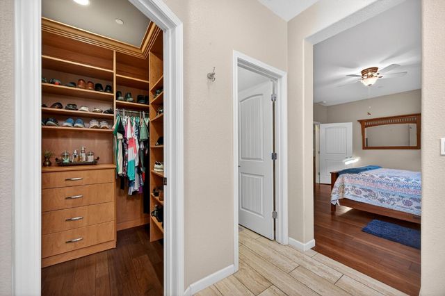 9763 Dartwell Way, Sacramento, CA 95829