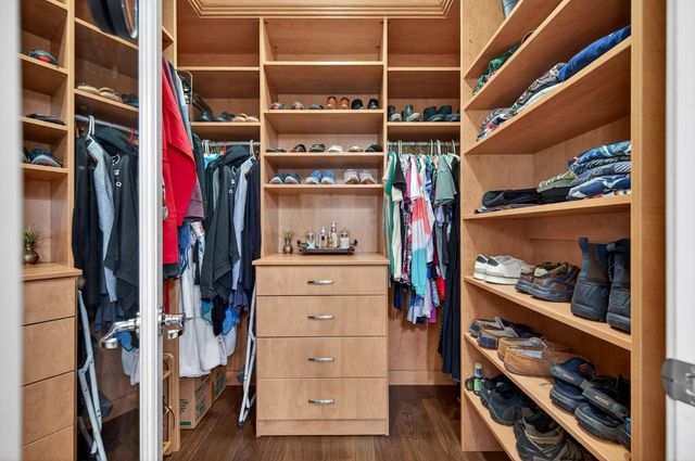 9763 Dartwell Way, Sacramento, CA 95829