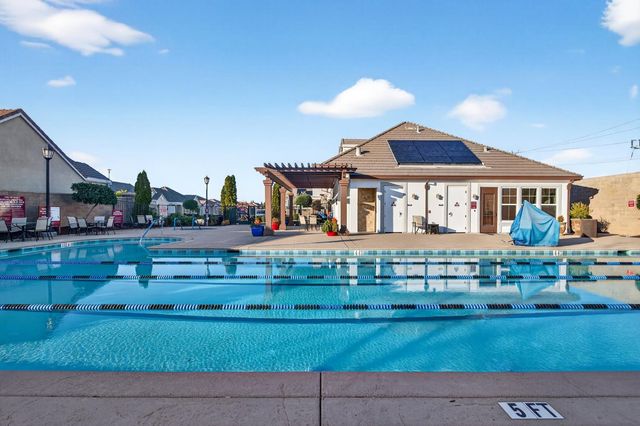 9763 Dartwell Way, Sacramento, CA 95829