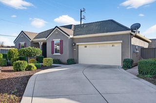 9763 Dartwell Way, Sacramento, CA 95829