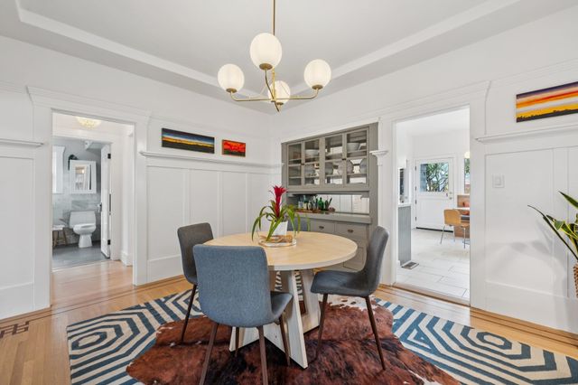 390 50th St, Oakland, CA 94609