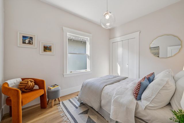 390 50th St, Oakland, CA 94609