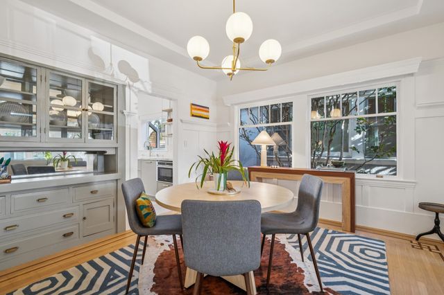 390 50th St, Oakland, CA 94609