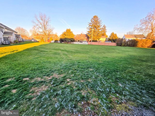 114 DELANCY PL, Lancaster, PA 17601