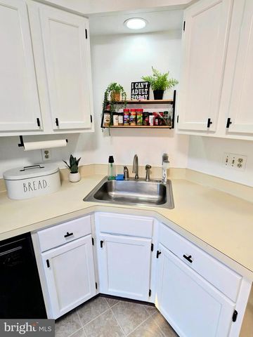 114 DELANCY PL, Lancaster, PA 17601