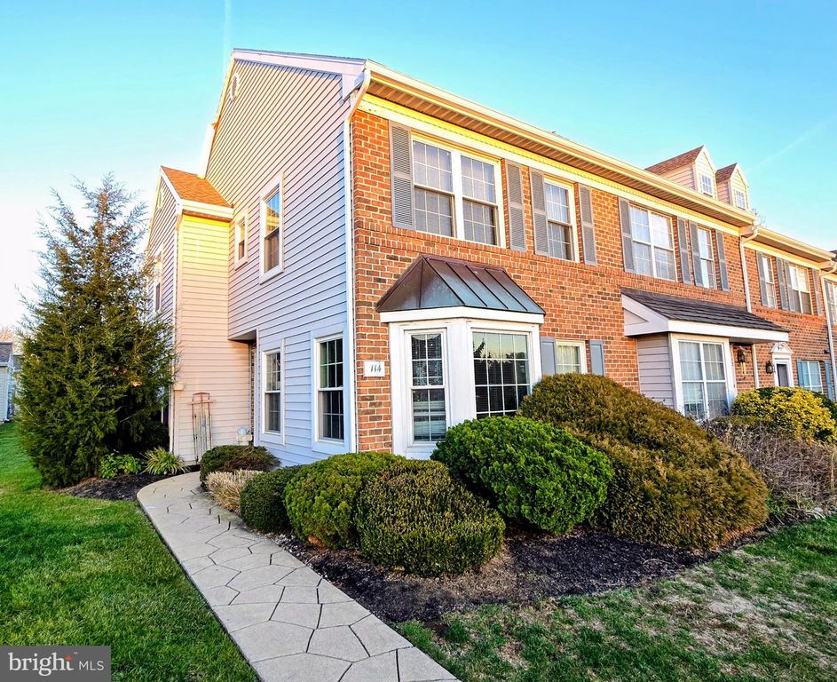 114 DELANCY PL, Lancaster, PA 17601