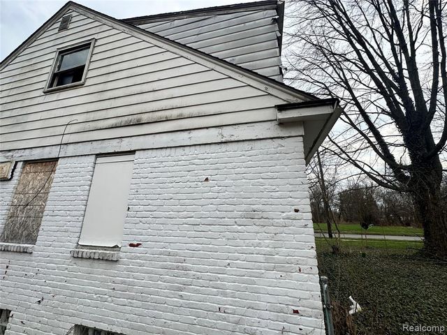 14910 Mapleridge Street, Detroit, MI 48205