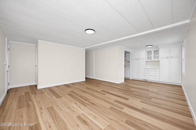 2050 Woodlawn Rd, Bardstown, KY 40004