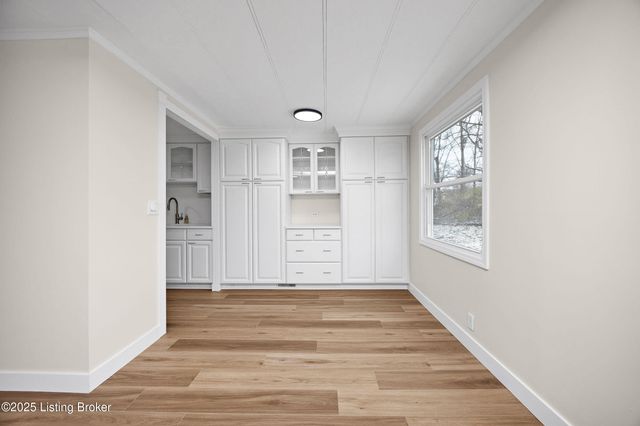 2050 Woodlawn Rd, Bardstown, KY 40004