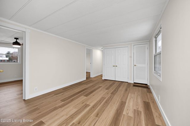 2050 Woodlawn Rd, Bardstown, KY 40004