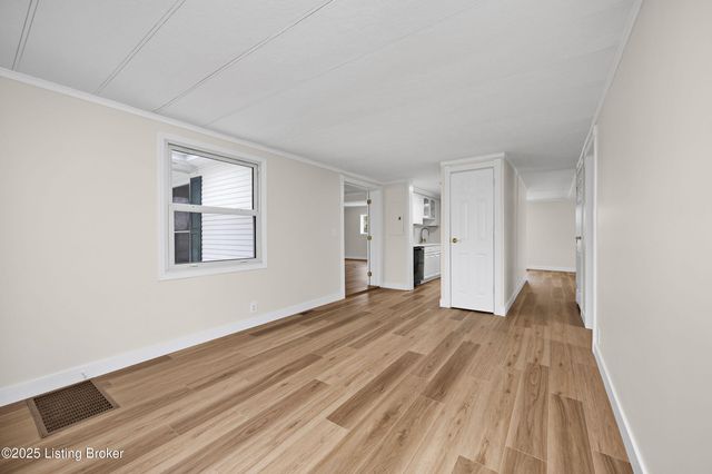 2050 Woodlawn Rd, Bardstown, KY 40004