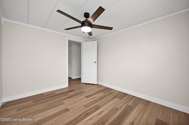 2050 Woodlawn Rd, Bardstown, KY 40004