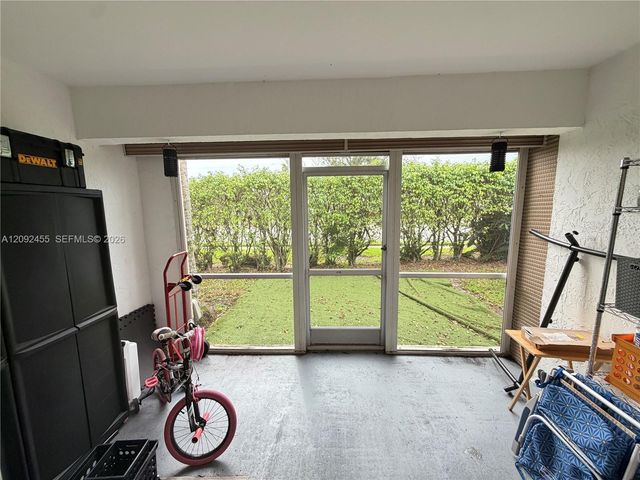 844 Banks Road, Coconut Creek, FL 33063
