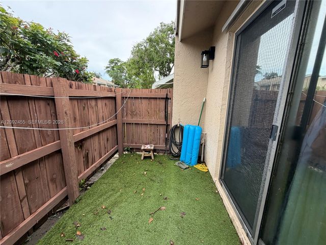 844 Banks Road, Coconut Creek, FL 33063