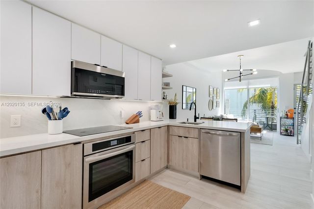 3339 Virginia St 329, Miami, FL 33133