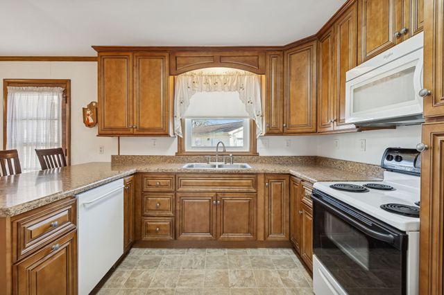 601 Denver Dr, Hermitage, TN 37076