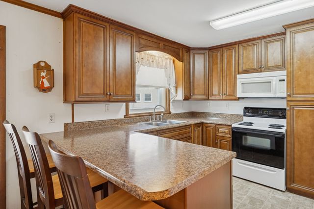 601 Denver Dr, Hermitage, TN 37076