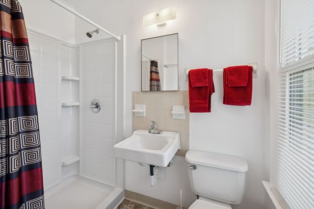 601 Denver Dr, Hermitage, TN 37076