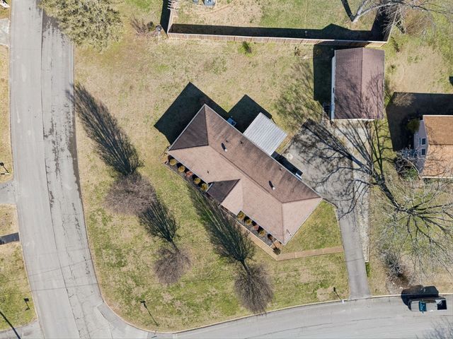 601 Denver Dr, Hermitage, TN 37076