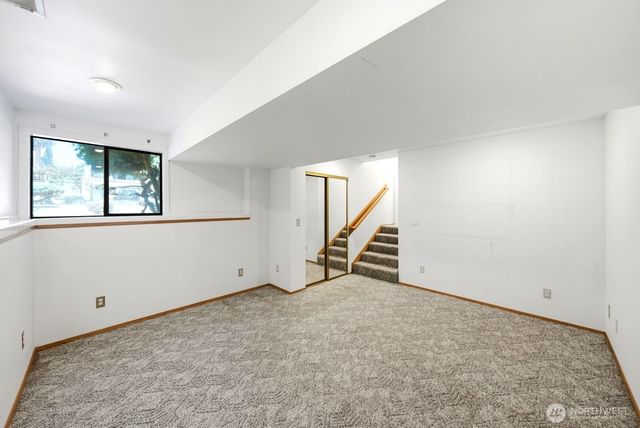1011 N 28th Place, Renton, WA 98056