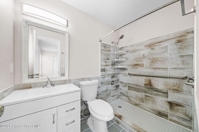 502 Black Horse Street SE, Palm Bay, FL 32909