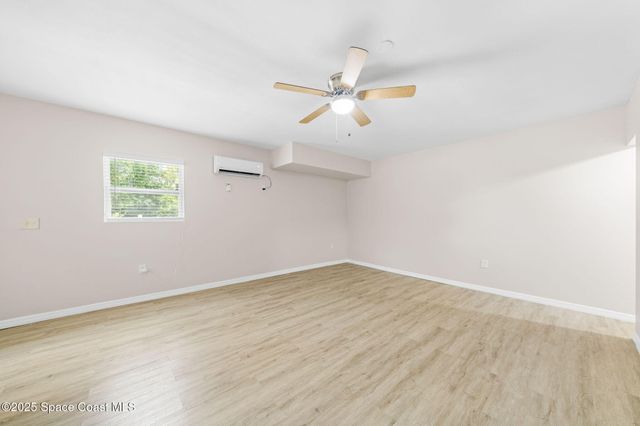 502 Black Horse Street SE, Palm Bay, FL 32909