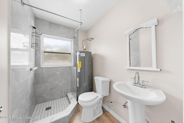 502 Black Horse Street SE, Palm Bay, FL 32909