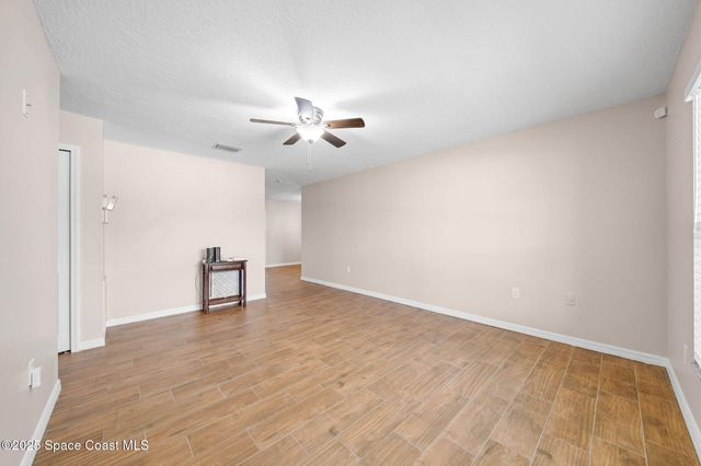 502 Black Horse Street SE, Palm Bay, FL 32909