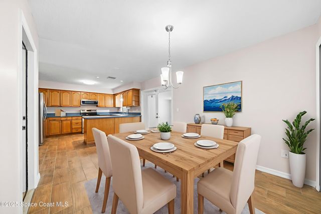 502 Black Horse Street SE, Palm Bay, FL 32909