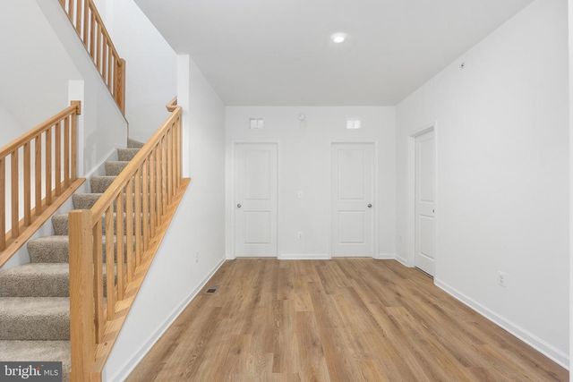 2550 NEABSCO COMMON PL, Woodbridge, VA 22191