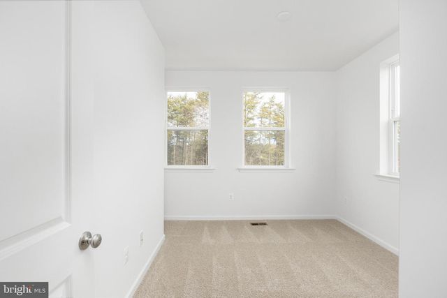 2550 NEABSCO COMMON PL, Woodbridge, VA 22191