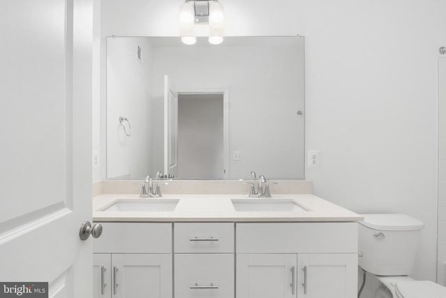 2550 NEABSCO COMMON PL, Woodbridge, VA 22191