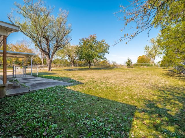 535 E Rock Avenue, Mcalester, OK 74501