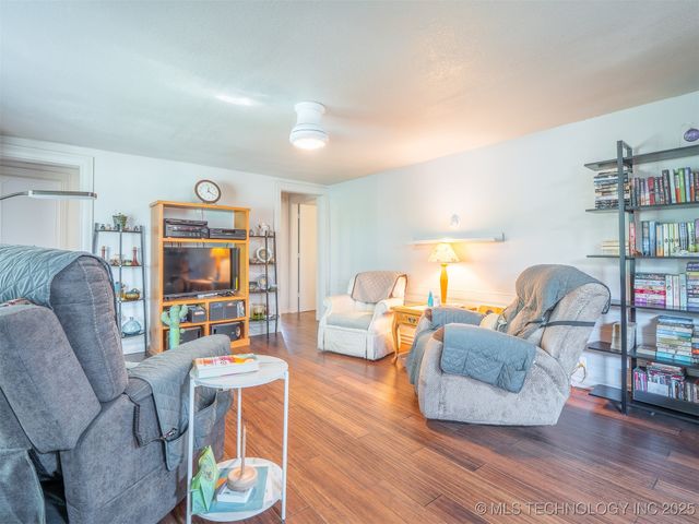 535 E Rock Avenue, Mcalester, OK 74501