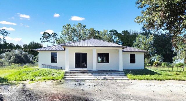 430 Bald Cypress Ave, Clewiston, FL 33440