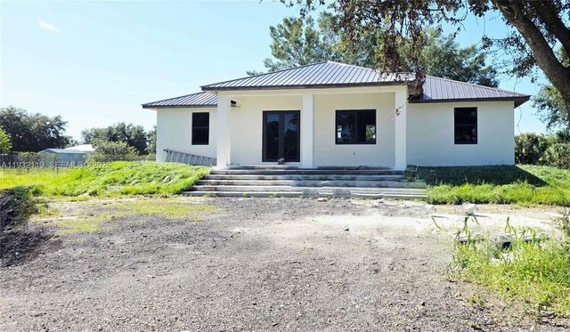 430 Bald Cypress Ave, Clewiston, FL 33440